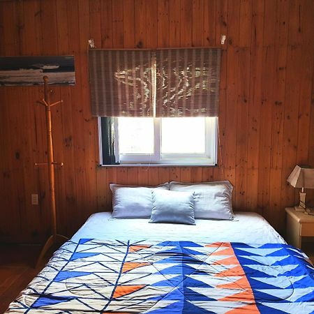 Hi Da Nang Beach Hostel 응우하인선군 외부 사진