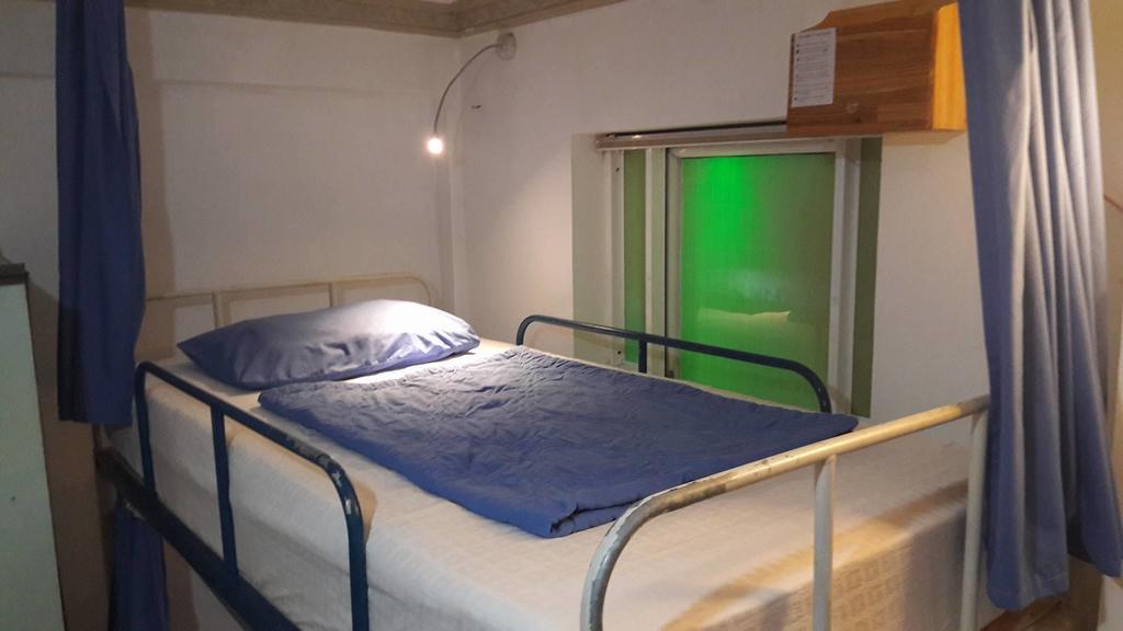 Hi Da Nang Beach Hostel 응우하인선군 외부 사진