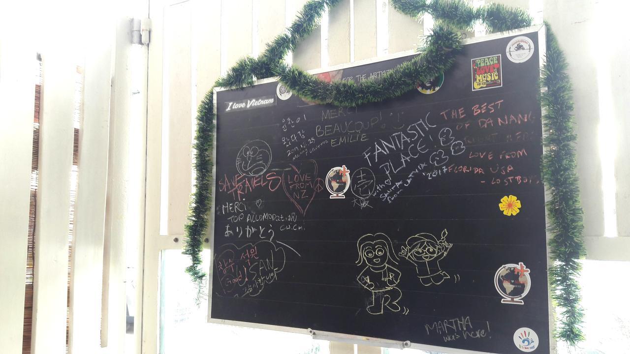 Hi Da Nang Beach Hostel 응우하인선군 외부 사진