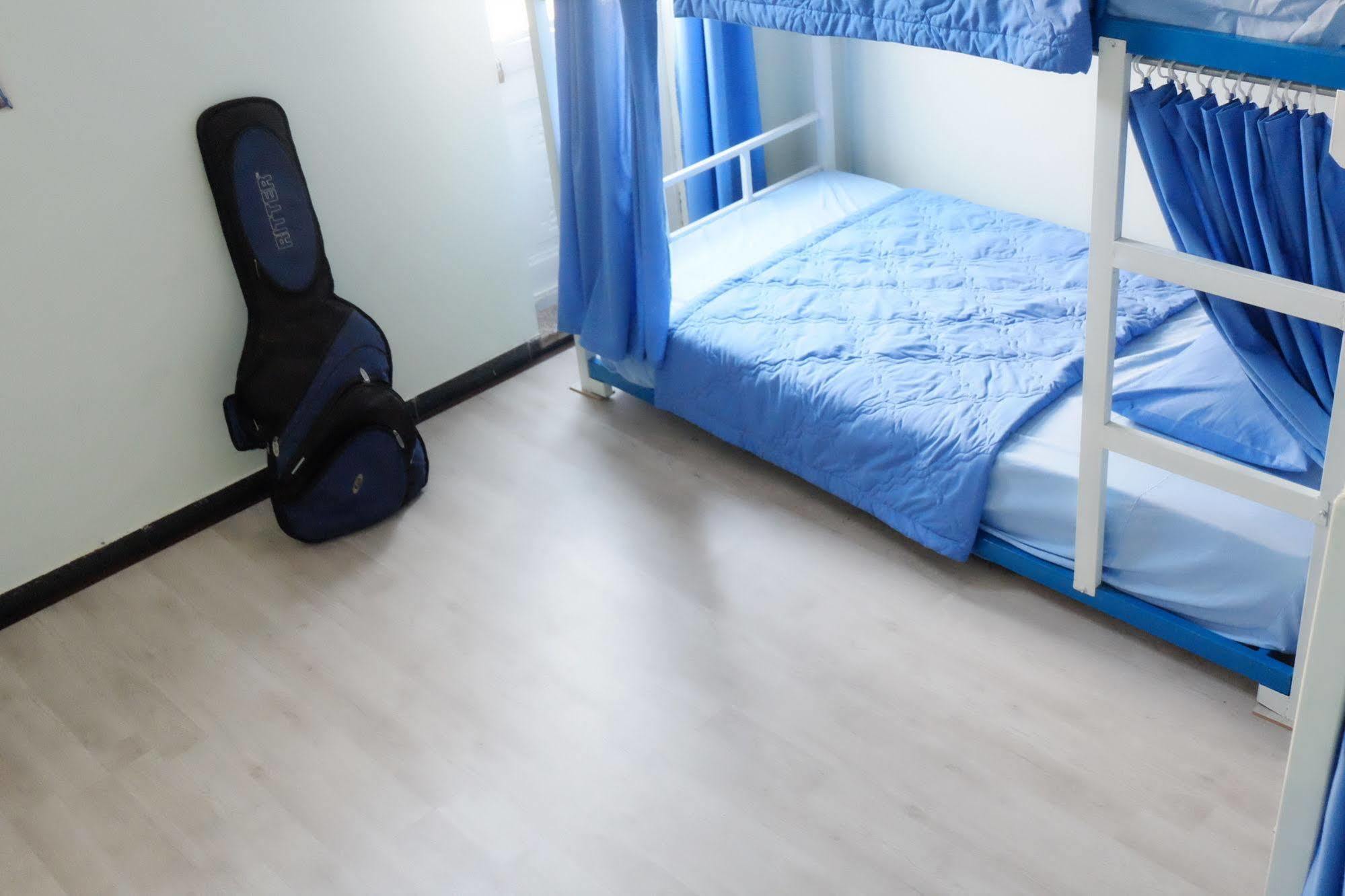Hi Da Nang Beach Hostel 응우하인선군 외부 사진