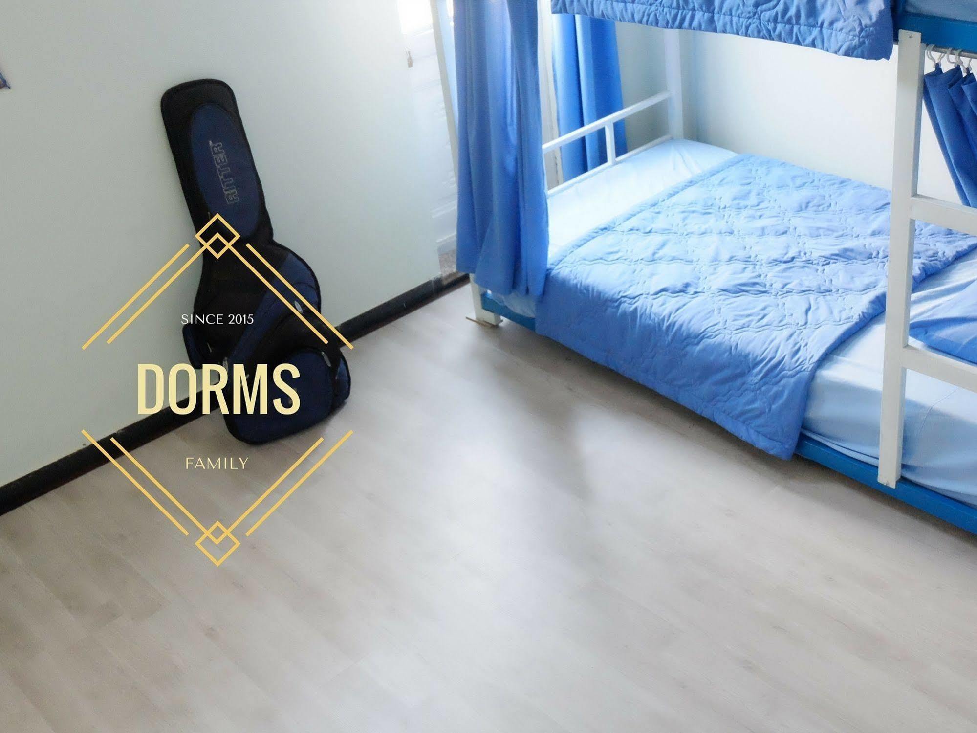 Hi Da Nang Beach Hostel 응우하인선군 외부 사진