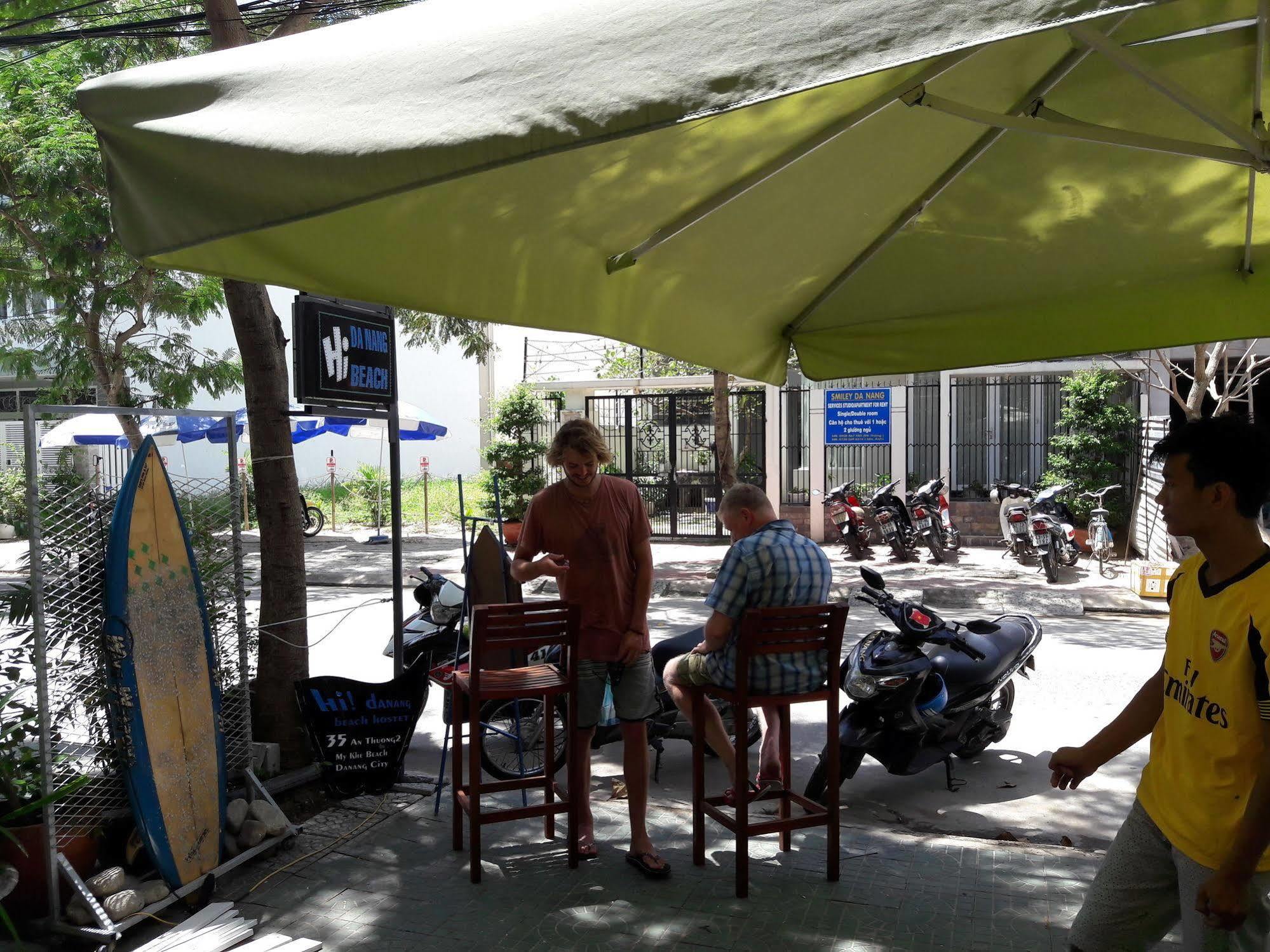 Hi Da Nang Beach Hostel 응우하인선군 외부 사진