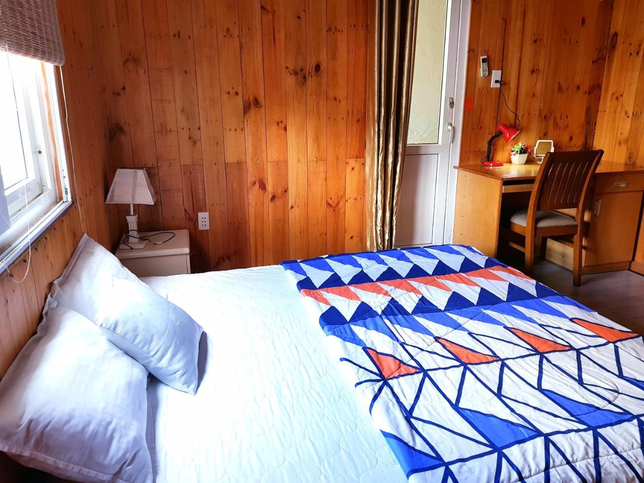 Hi Da Nang Beach Hostel 응우하인선군 외부 사진